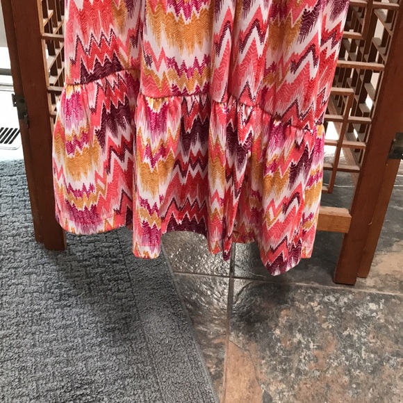 NWOT- No Boundaries colorful halter sun dress. Size 15/17 - Picture 3 of 6